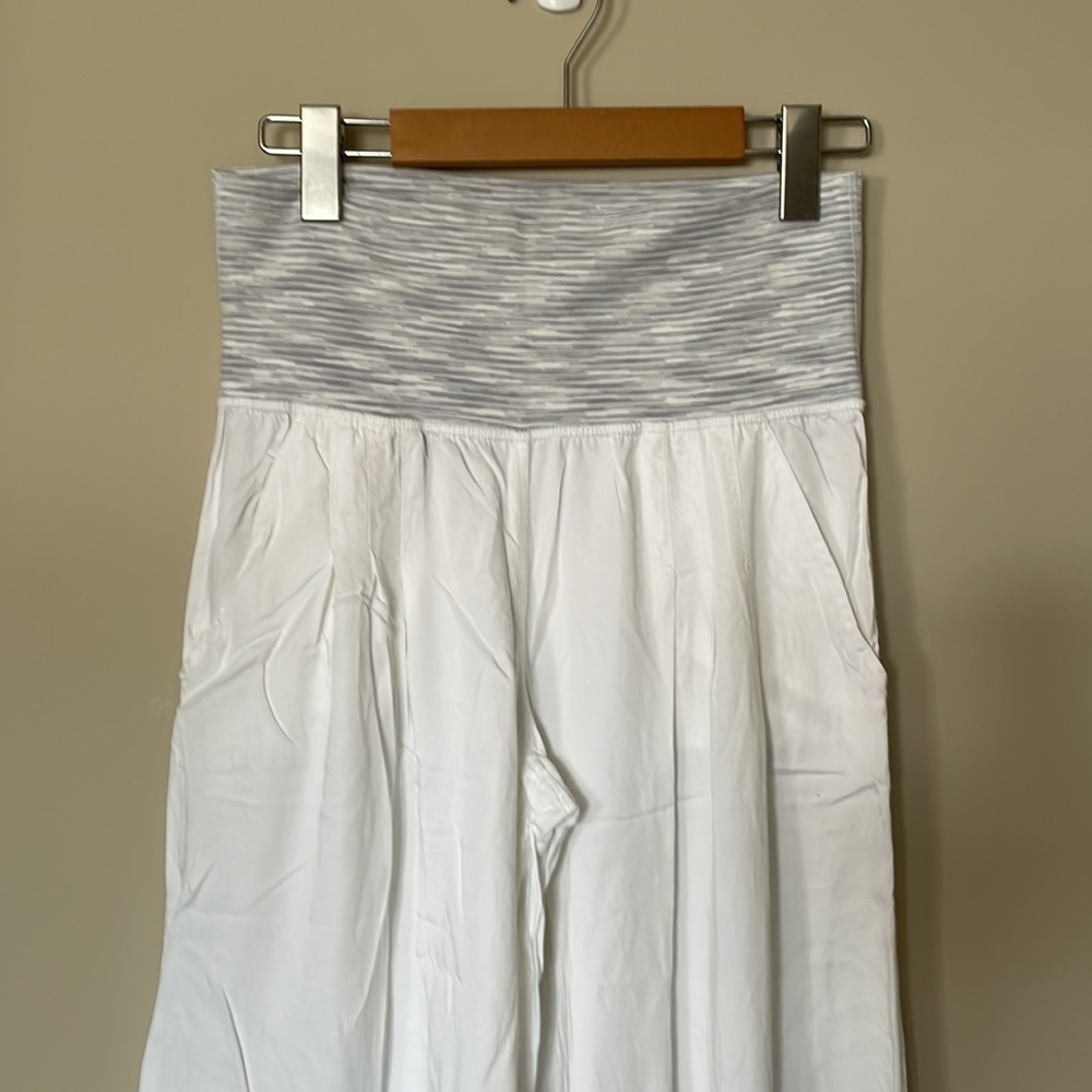 Lululemon Elevate pants